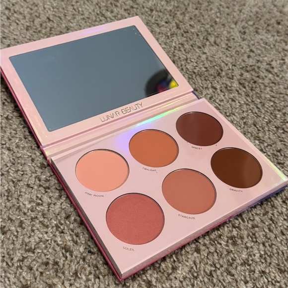 Lunar Beauty Moon Prism 6 Shade Vegan Blush Eyeliner Palette Makeup Travel Kit - Picture 2 of 6